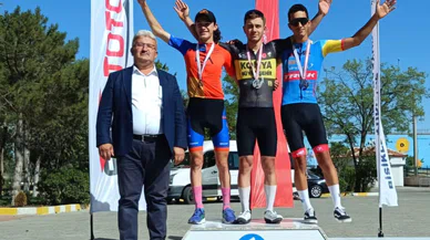 Konya Büyükşehir'in bisiklette yıldızı parlıyor