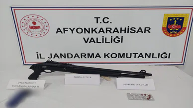 Jandarma uyuşturucu tacirlerine geçit vermedi!