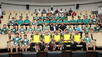 Şampiyonluk Kupalarını Başkan Kılca’ya götürdüler