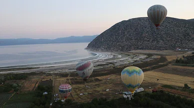 Yeni bir Kapadokya oluşuyor! O ilde de balon turizmi başladı