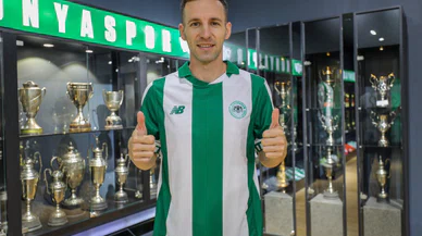 Konyaspor'un yeni sağ beki imzayı attı