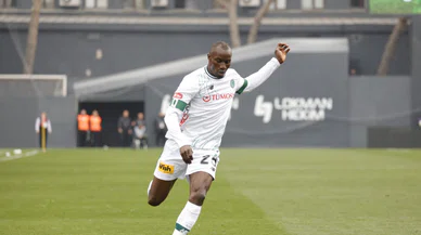 Konyaspor'da bir ayrılık daha yaşandı