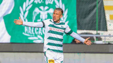 Konyaspor’un eski stoperi Calvo, imzayı atmaya hazırlanıyor