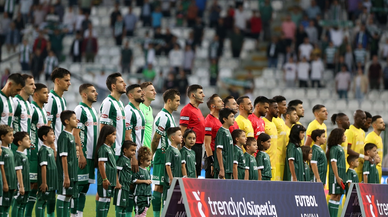 Konyaspor taraftarından takıma tepki!