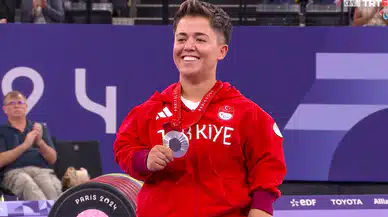 Meramlı Besra Duman, Olimpiyat'ta tarih yazdı