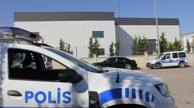 Fabrikada cinayet! Kadın çalışanı av tüfeğiyle öldürdü...