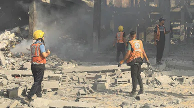 Gazze'de çok sayıda Sivil Savunma Müdürlüğü çalışanları öldürüldü!