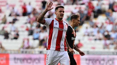 Konyaspor'un rakibinde büyük üzüntü var! Kırmızı kart sonrası yıkan haber geldi