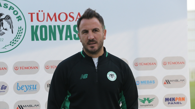 Ali Çamdalı, elleri cepte röportaj vermesi konusuna açıklık getirdi