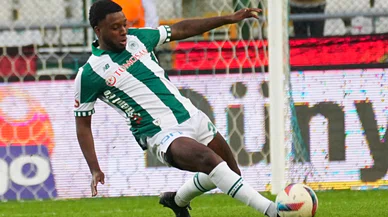 Konyasporlu Bazoer, galibiyet istiyor