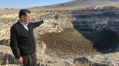 Konya'daki bu gölde kurudu