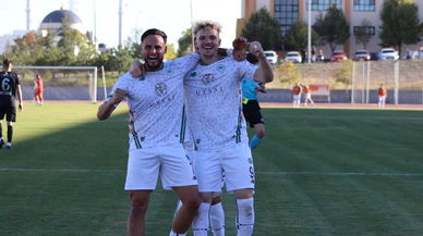 1922 Konyaspor Karadeniz'de 3 puan arıyor