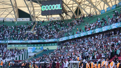 Konyaspor - Başakşehir maçının biletleri satışa çıkıyor