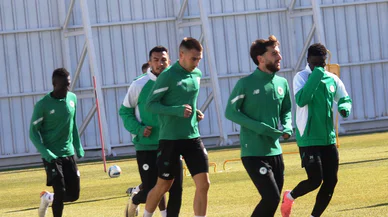 Konyaspor'da Niko Rak gelişmesi