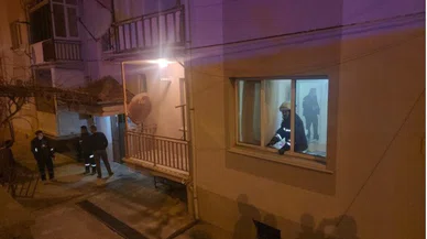 Konya Seydişehir'de yangın: İki kişi dumandan etkilendi