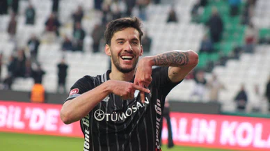 Konyaspor, 90. dakikada penaltı golüyle gruplara yükseldi!