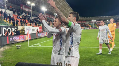 Konyasporlu oyuncular önce özür diledi sonra söz verdi!