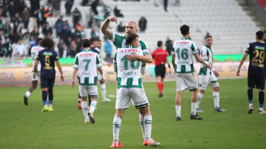 Konyaspor’un golcü oyuncusu korkuttu!