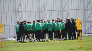 Konyaspor, kritik maç için Mersin seferine çıkıyor