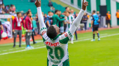 Konyaspor’da yıllar sonra gol atan Bazoer, yaşadığı duyguları açıkladı