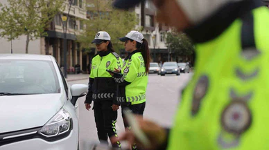 Anneler Günü’nde Görev Başında: Polis Annelerden Fedakârlık Mesajı