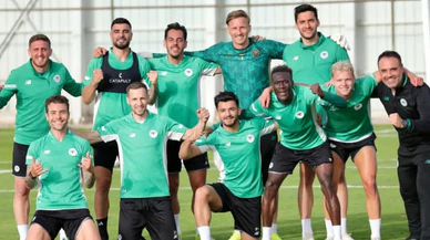 Konyaspor'da Alanyaspor maçı öncesi neşeli idmanlar