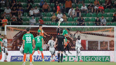 Konyaspor'un rakibi 1 puan aldı