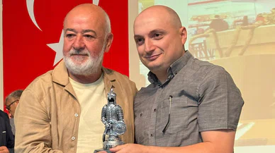 TÜFAD Konya'dan Fatih Şeker'e ödül