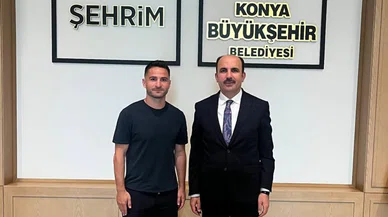 Konyalı futbolcudan önemli görüşmeler