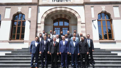 Büyükşehir'de Konyaspor zirvesi yapıldı