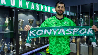 Konyaspor, yeni kalecisi için imza töreni düzenledi