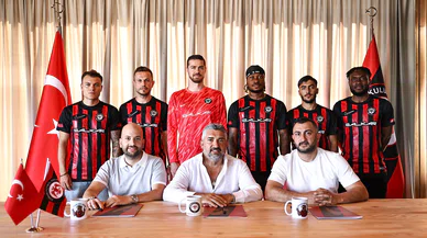 Yusuf Erdoğan ve İbrahim Sehic imzayı attı