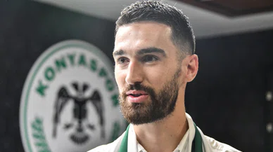 Konyaspor tarihine geçmişti! Boşnak golcüden 2 yıllık yeni imza