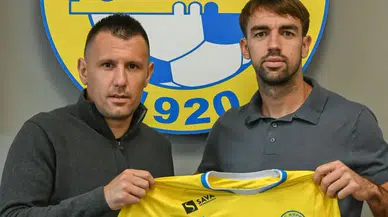 Konyaspor’un yollarını ayırdığı Sırp oyuncu, yeni takımına imza attı