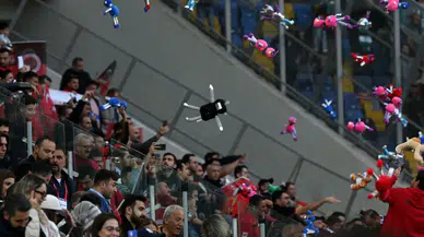 Konyaspor maçında Gazze mesajı ve Cumhuriyet coşkusu