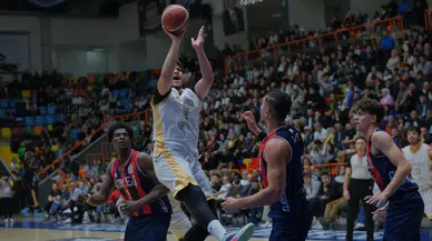 Konya Büyükşehir, üst üste 6. galibiyet için parkede