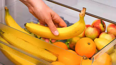 Buzdolabındaki Sebzelik Çekmecesi Doğru Kullanılıyor mu? Meyveleri Çürüten Bu Hatalara Dikkat