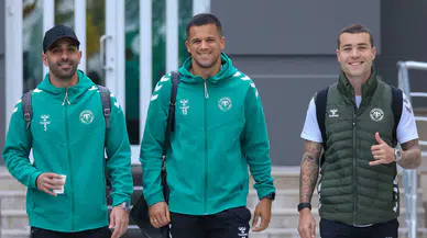 Konyaspor kafilesi Trabzon'a uçtu