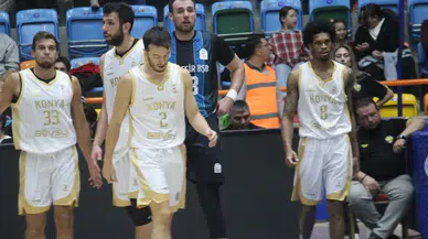 Konya Büyükşehir, zirve takibini sürdürüyor