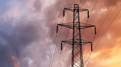 İstanbul'da Elektrik Kesintisi Alarmı: 13-14 Kasım’da Hangi İlçelerde Kesinti Var? Elektrikler Ne Zaman Gelecek?