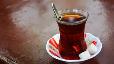 Çayda Ustalık İsteyen Tarif! 44 Yıllık Şeften Efsane Tüyolar