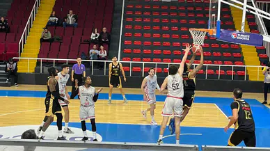 Konya Büyükşehir, 13. galibiyetini İstanbul’da aldı