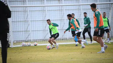 Konyaspor'da izin sona erdi! Fenerbahçe maçı için yeniden topbaşı