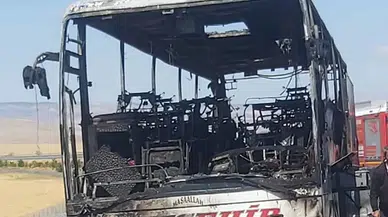 Faciadan dönüldü! Seyir halindeki yolcu otobüsü yandı