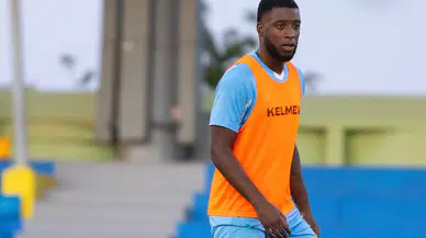 Konyasporlu stoper, uzun yolculuğa mutlu çıktı