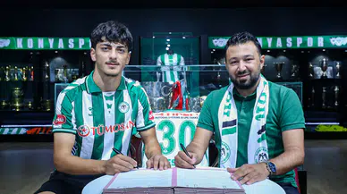 Konyaspor'da imzalar atıldı! Genç oyuncudan 3 yıllık sözleşme