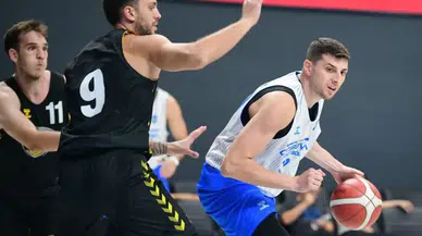 Konya BBSK, güçlü rakibine direnemedi