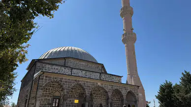 Konya'da restorasyonu tamamlanan cami yeniden ibadete açıldı