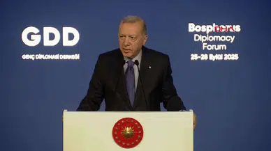 Cumhurbaşkanı Erdoğan'dan önemli açıklamalar! "Asra yön vermekle kalmıyoruz"