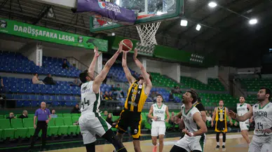 Konya Büyükşehir güle oynaya yarı finalde